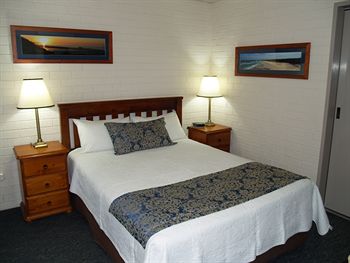 Pigeon House Motor Inn - Getaway Accommodation 13