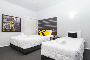 The Esplanade Motel - Formerly Eco-Inn Warners Bay - Getaway Accommodation 29