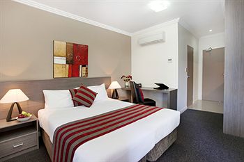 Adara Camperdown Hotel - Getaway Accommodation 1