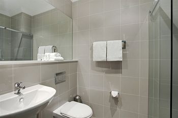 Adara Camperdown Hotel - Getaway Accommodation 4