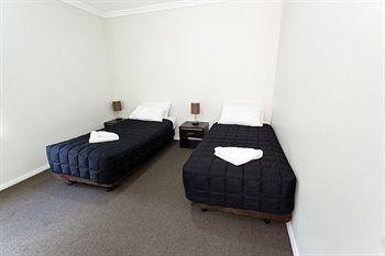 Bluegum Apartments - Getaway Accommodation 3