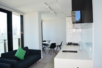 Apartments Melbourne Domain - CBD - Getaway Accommodation 3