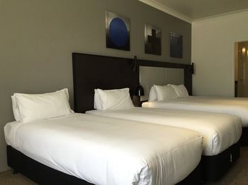 Quality Hotel CKS Sydney Airport - Getaway Accommodation 12