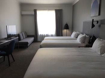 Quality Hotel CKS Sydney Airport - Getaway Accommodation 17