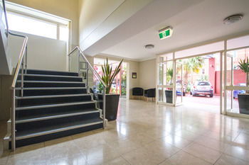 Quality Hotel CKS Sydney Airport - Getaway Accommodation 24