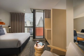 Brady Hotels - Getaway Accommodation 31