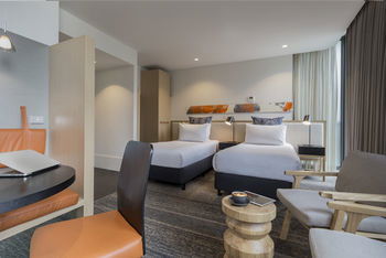 Brady Hotels - Getaway Accommodation 34