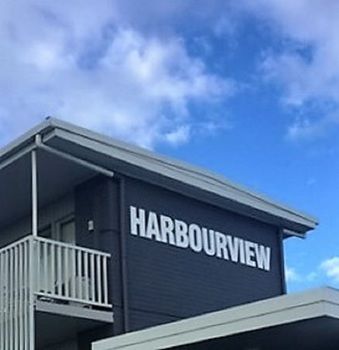 Harbourview Serviced Apartments - Getaway Accommodation 10