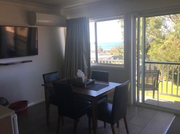 Harbourview Serviced Apartments - Getaway Accommodation 29