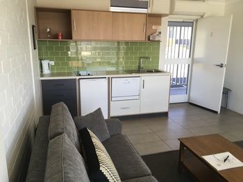 Harbourview Serviced Apartments - Getaway Accommodation 36
