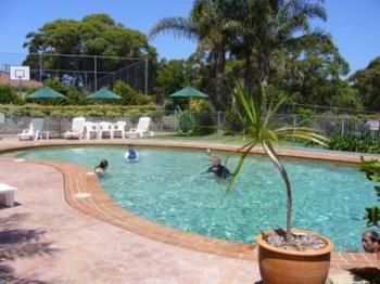 Kings Point Retreat - Getaway Accommodation 1