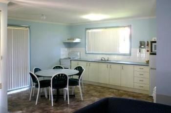 Kings Point Retreat - Getaway Accommodation 11