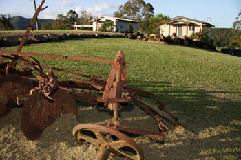 Yabbaloumba Retreat - Getaway Accommodation 1