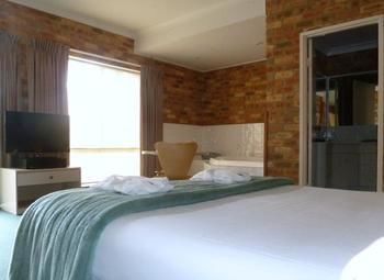 Mollymook Surfbeach Motel And Apartments - Getaway Accommodation 8