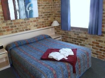 Mollymook Surfbeach Motel And Apartments - Getaway Accommodation 12