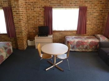 Mollymook Surfbeach Motel And Apartments - Getaway Accommodation 14