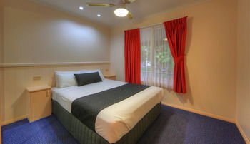 BIG4 Bungalow Park On Burrill Lake - Getaway Accommodation 9