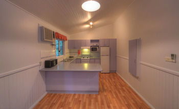 BIG4 Bungalow Park On Burrill Lake - Getaway Accommodation 14