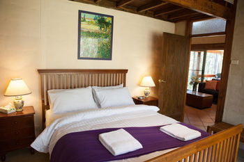 Bawley Bush Retreat And Cottages - Getaway Accommodation 17