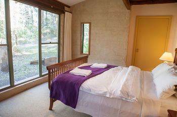 Bawley Bush Retreat And Cottages - Getaway Accommodation 18