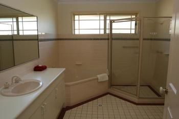 Birchgrove Apartments - Getaway Accommodation 8