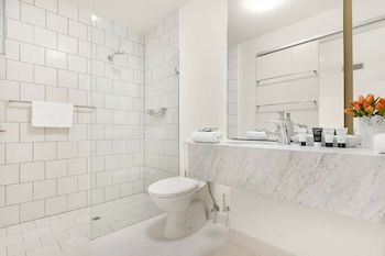 Melbourne Central - Getaway Accommodation 4