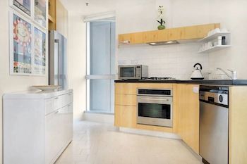 Melbourne Central - Getaway Accommodation 14