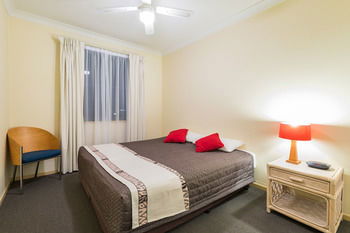 The Brighton Apartments - Getaway Accommodation 5