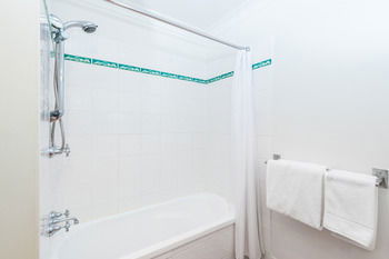 The Brighton Apartments - Getaway Accommodation 10