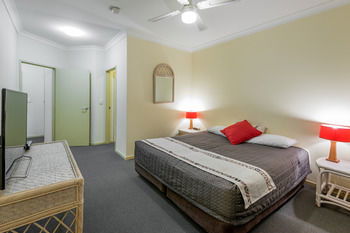 The Brighton Apartments - Getaway Accommodation 21