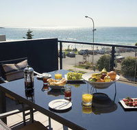 Mollymook Beachfront Executive Apartment - Getaway Accommodation