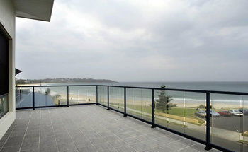 Mollymook Beachfront Executive Apartment - Getaway Accommodation 1