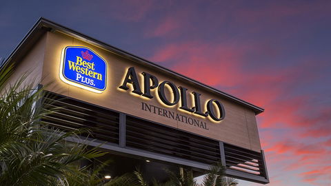 BEST WESTERN PLUS Apollo International Hotel - Getaway Accommodation 11