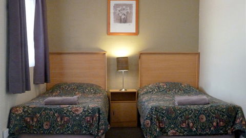 BEST WESTERN Balan Village Motel Nowra - Getaway Accommodation 9