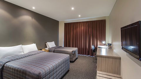 BEST WESTERN Foreshore Motel - Getaway Accommodation 0