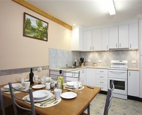 NorthEast Restawhile Bed And Breakfast - Getaway Accommodation 2