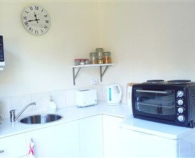 River Walk Bed And Breakfast - Getaway Accommodation 1