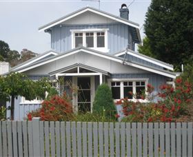 Blue House - The - Getaway Accommodation 0