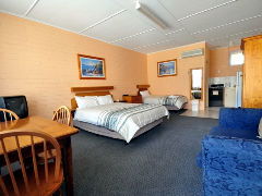 BEST WESTERN Melaleuca Motel & Apartments - Getaway Accommodation 0