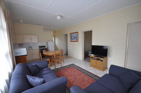 BEST WESTERN Melaleuca Motel & Apartments - Getaway Accommodation 2