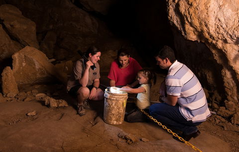 Capricorn Caves - Getaway Accommodation 1