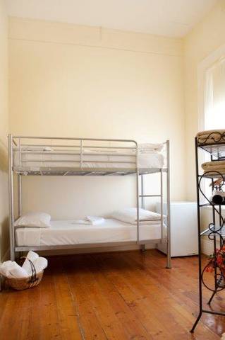 Claremont Guest House - Getaway Accommodation 1