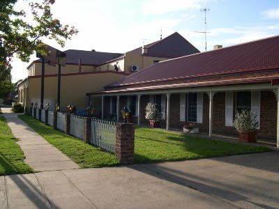 Club Motel - Getaway Accommodation 0