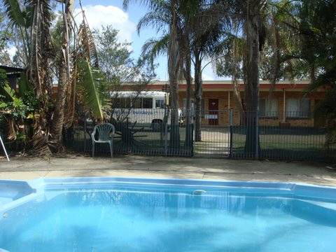Hilldrop Motor Inn - Getaway Accommodation 0
