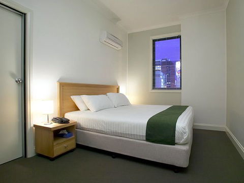 Hotel Sophia - Getaway Accommodation 3