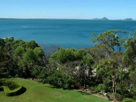 Ibis Styles Salamander Shores - Getaway Accommodation 1