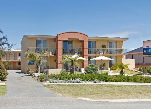 Ocean View Motel - Getaway Accommodation 1