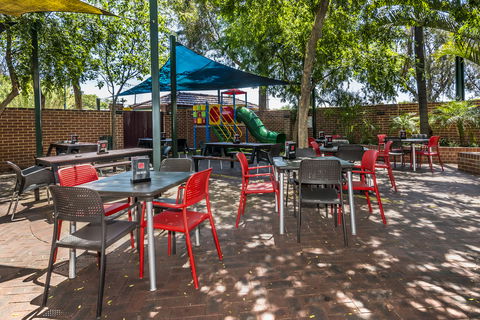 Quality Hotel Bayswater - Getaway Accommodation 0
