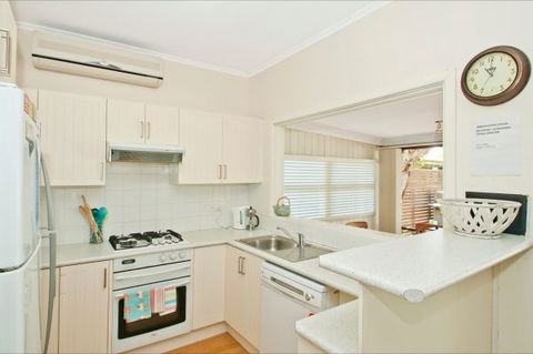 Culburra Cottage - Getaway Accommodation 61