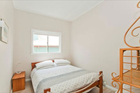 Culburra Cottage - Getaway Accommodation 268
